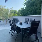 Kuca Za Odmor Lilly Villa Pola