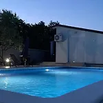 Villa Kuca Za Odmor Lilly *