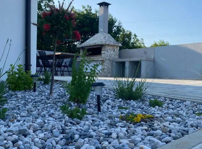 Kuca Za Odmor Lilly Villa Pula