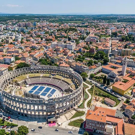 Kuca Za Odmor Lilly Vila