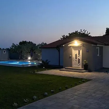 Willa Kuca Za Odmor Lilly *