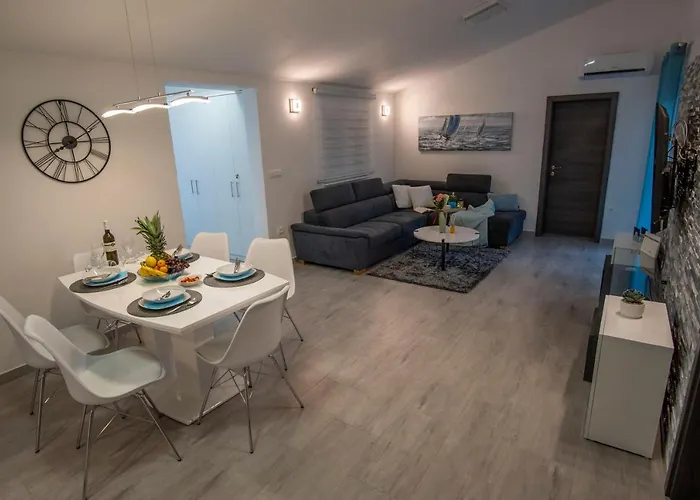 Kuca Za Odmor Lilly Vila Pula